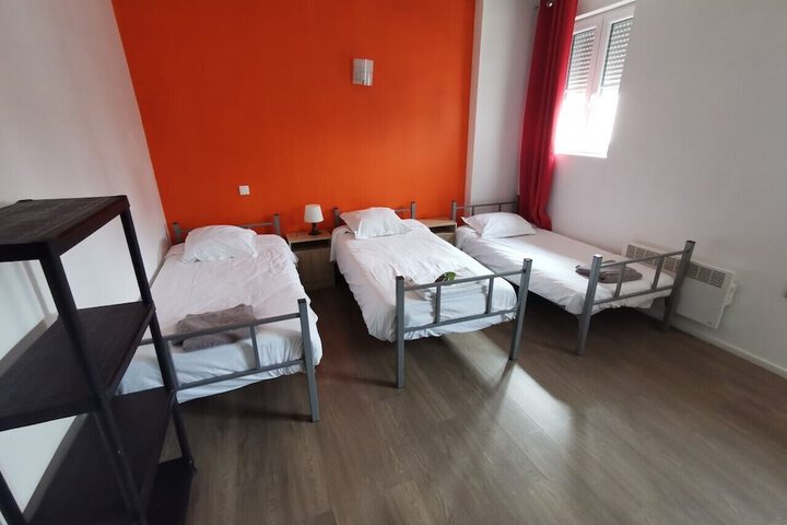 Room 17 of 158