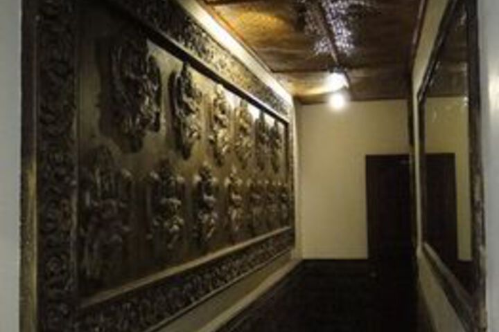 Room 52 of 111