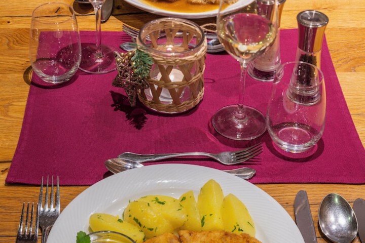 Dining 94 of 125