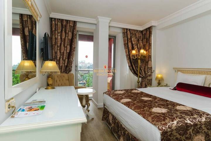 Room 40 of 93