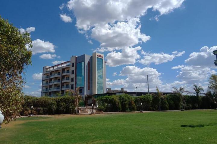Hotel Sharanam