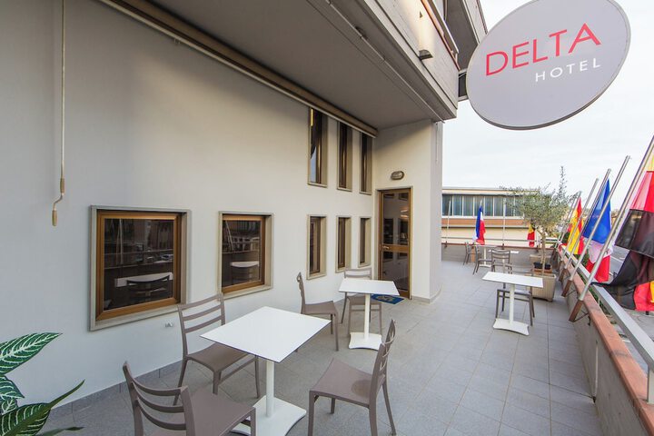 Terrace/Patio 37 of 66