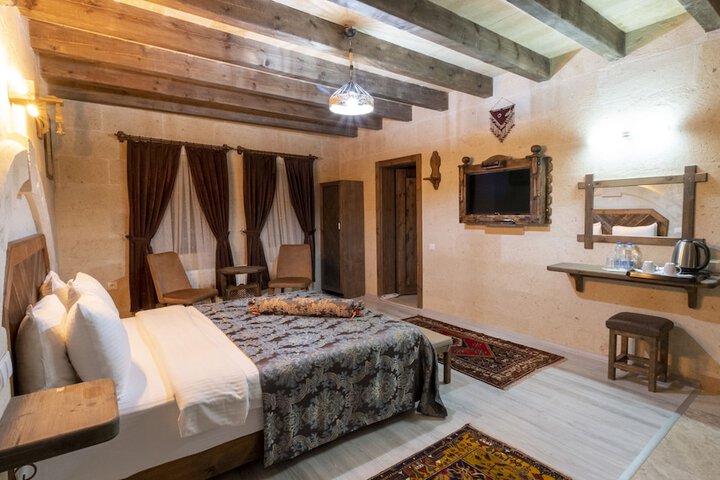 Room 44 of 90
