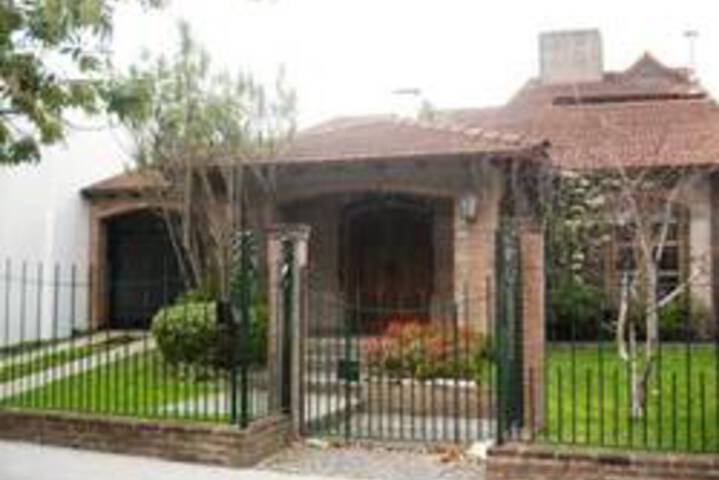 Exterior of Altos De Agronomia Byb