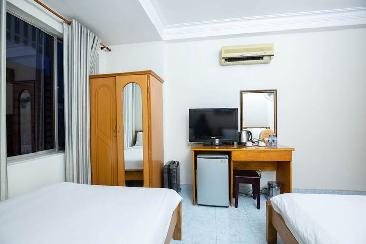 Room 29 of 51