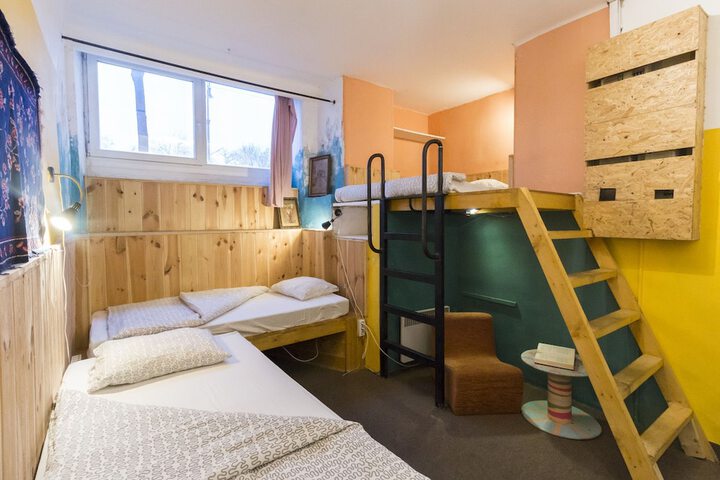 Room 26 of 78