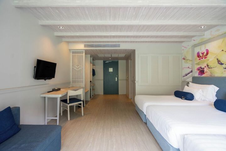 Room 22 of 54