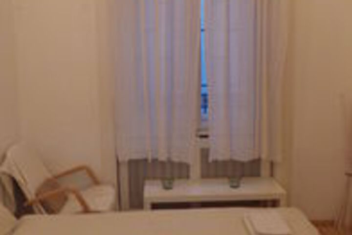 Room 17 of 44