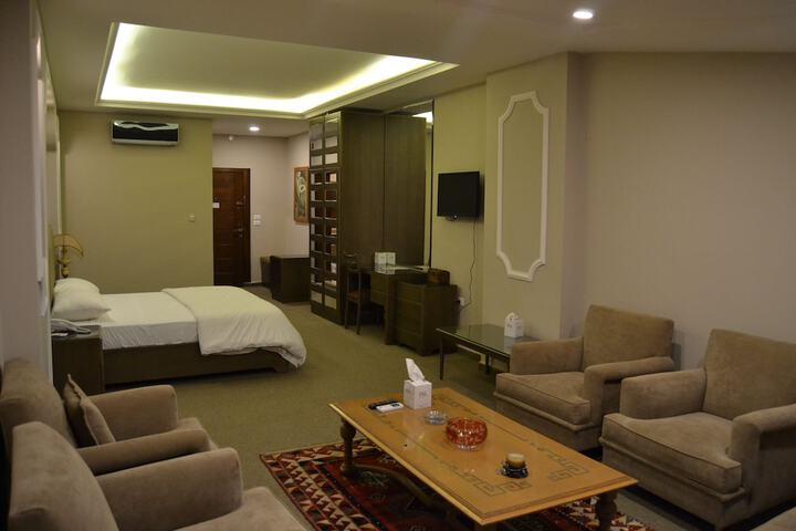 Room 11 of 52