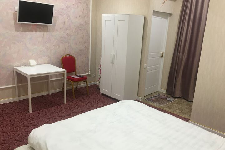 Room 20 of 37