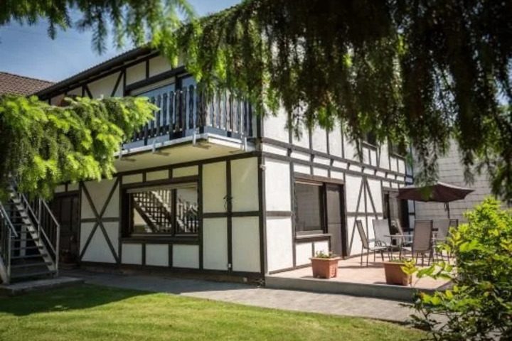 FERIENPENSION ZUM HOCHSCHEID