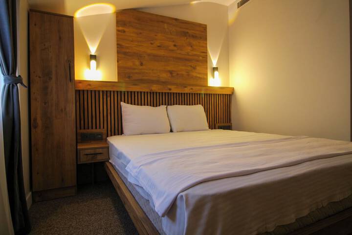 Room 16 of 59