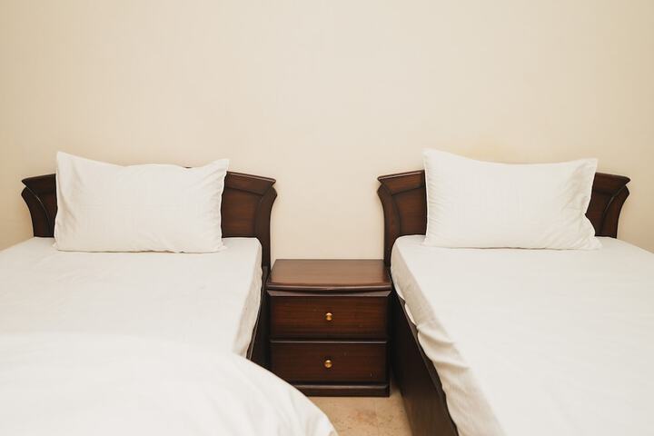 Room 16 of 39