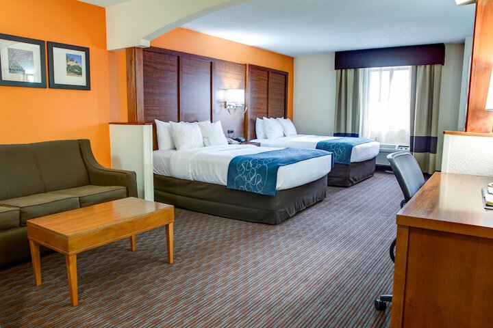 2 Queen Beds Suite Accessible (12 of 27)
