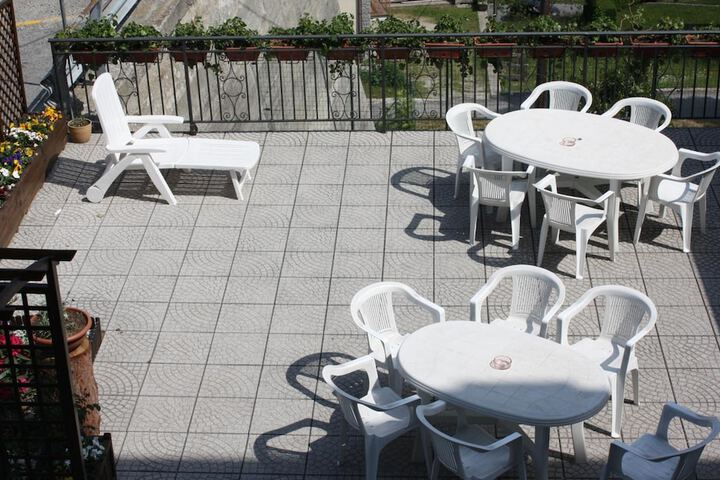 Terrace/Patio 23 of 63