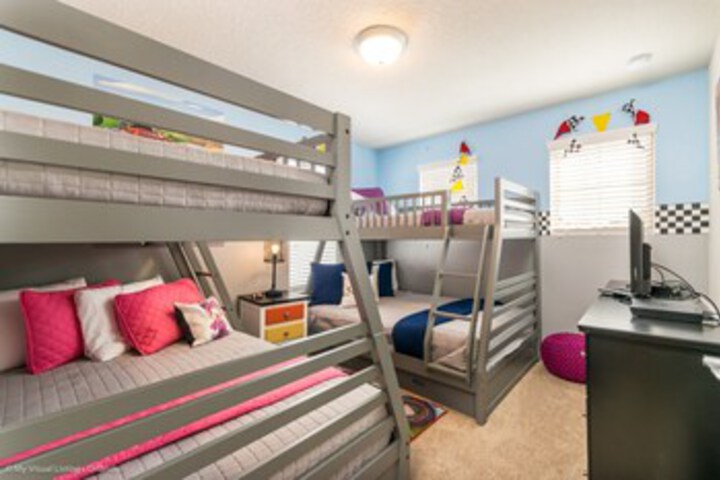 Room 104 of 125