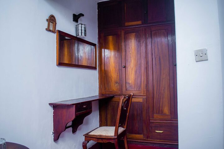 Room 48 of 89