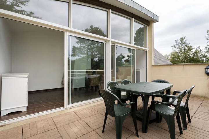 Terrace/Patio 7 of 15