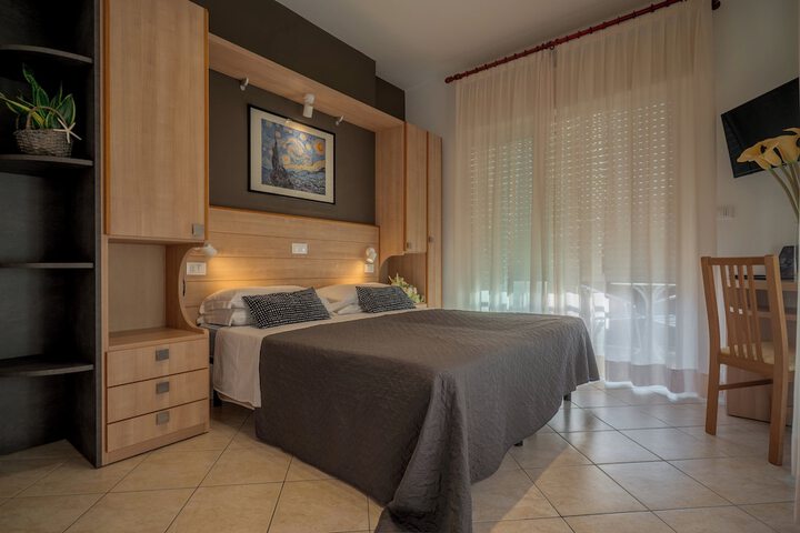 Room 48 of 131