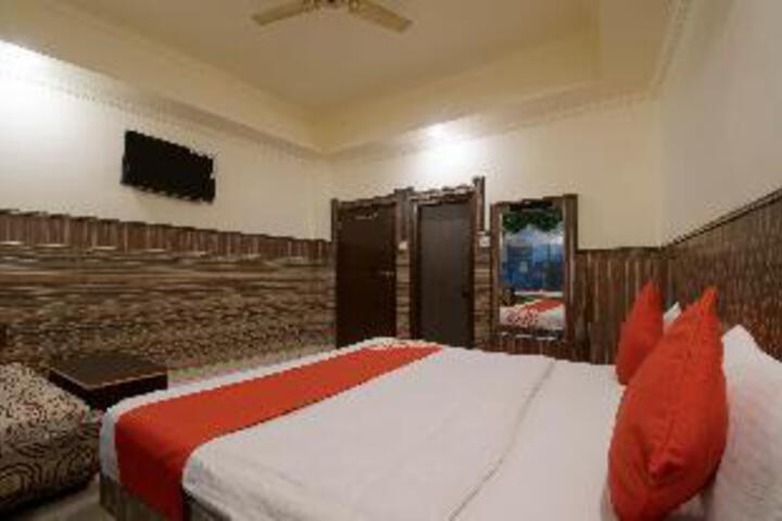 Room 20 of 22