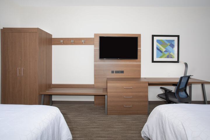 Room 26 of 49