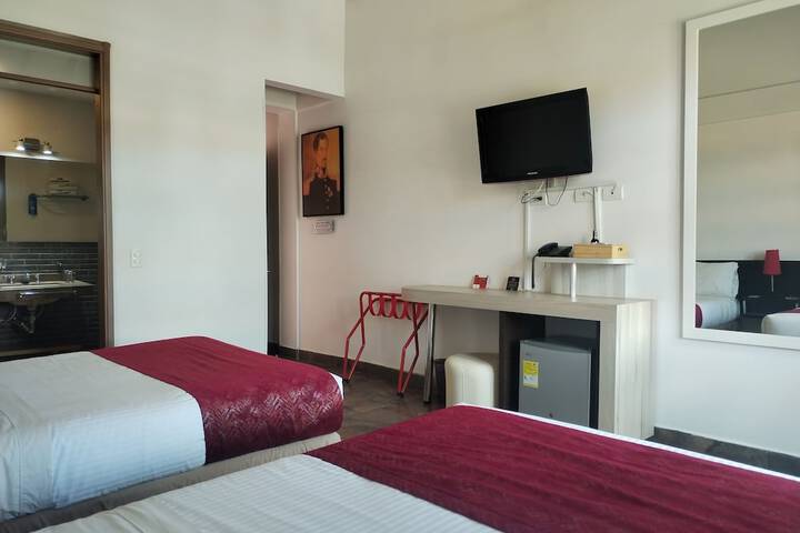Room 43 of 91