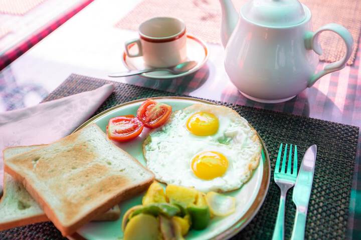 Breakfast/Coffee Service 38 of 47