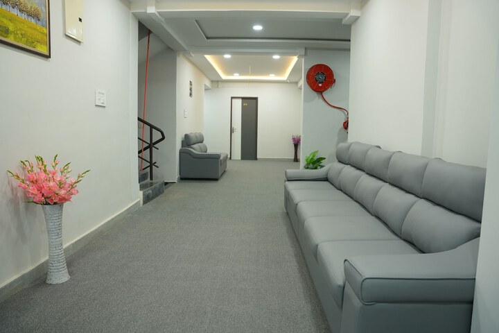 Hotel Interior 12 of 31