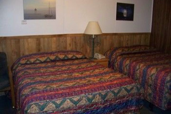 Room 12 of 48