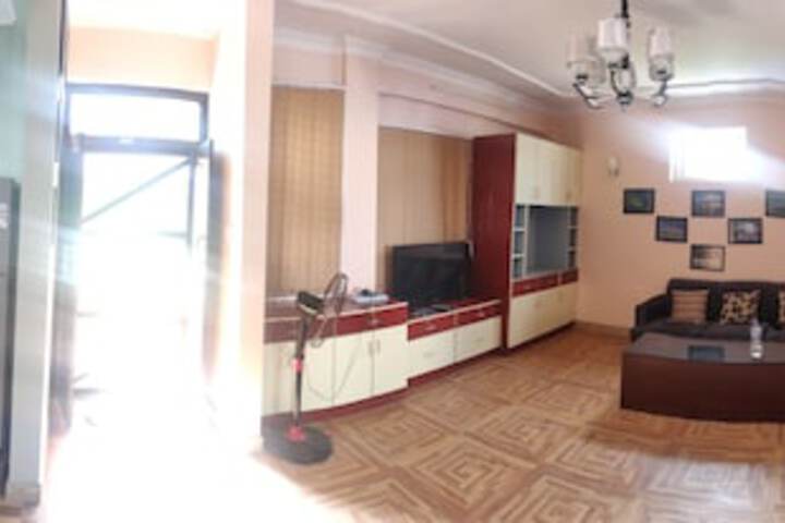 Room 25 of 32