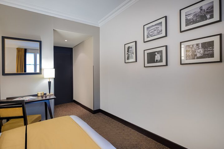 Room 5 of 36