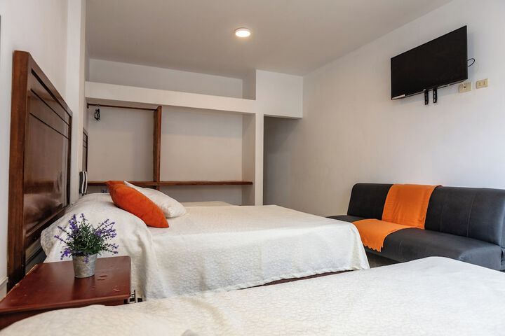 Room 17 of 53
