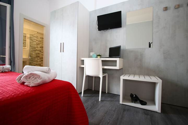 Room 22 of 161
