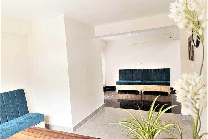 Hotel Interior 2 of 32