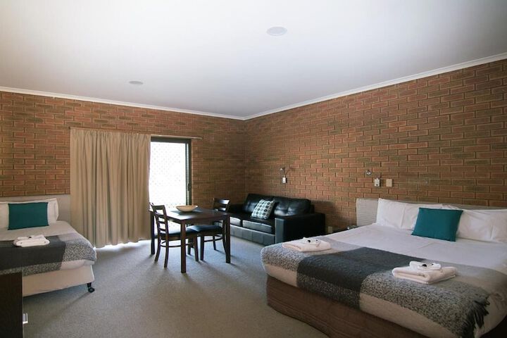 Room 14 of 61