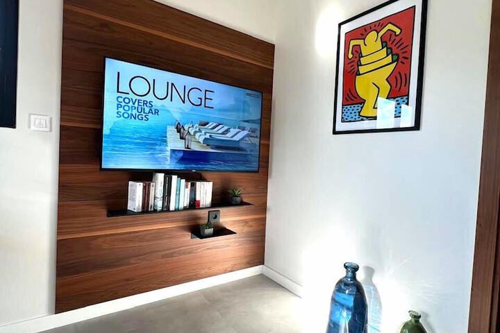 Room 56 of 164