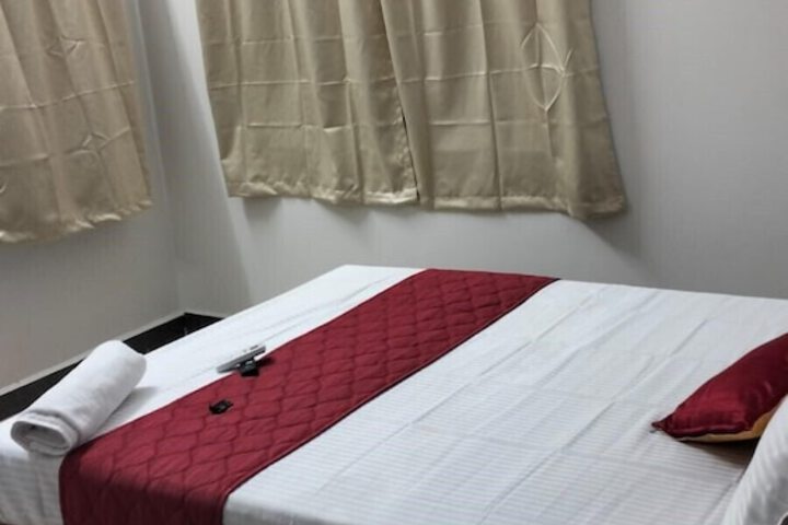 Room 4 of 26