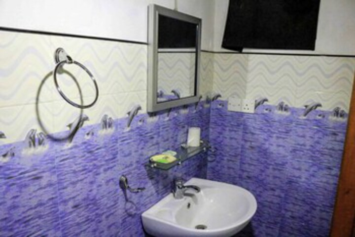 Room 2 of 15
