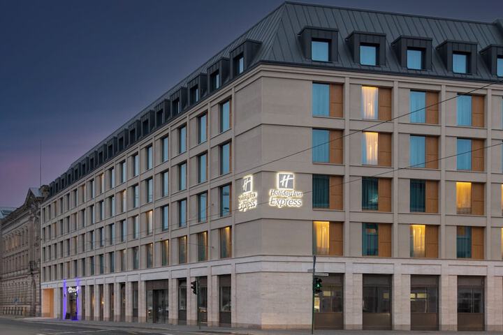Exterior of Holiday Inn Express and Suites Potsdam by IHG