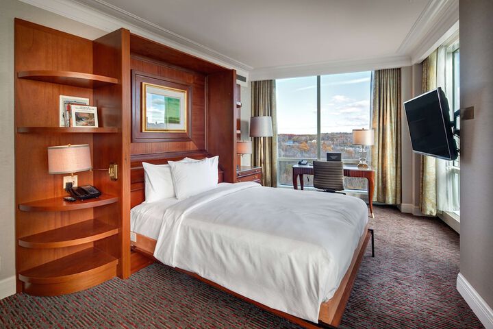 2 Queen Bed Accessible Room (23 of 29)