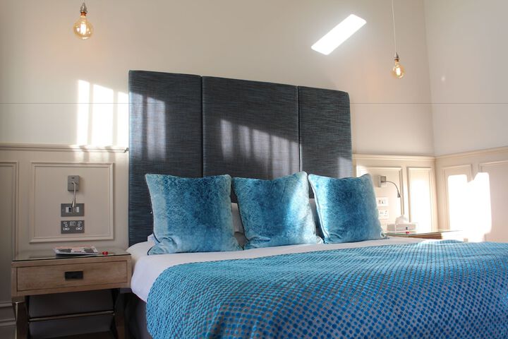 Room 4 of 44