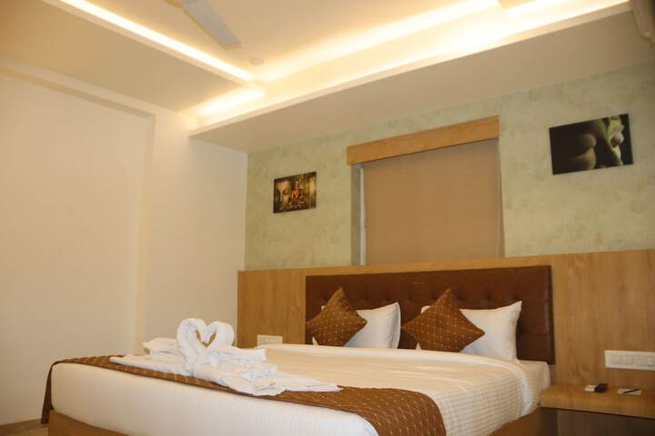 Room 11 of 75