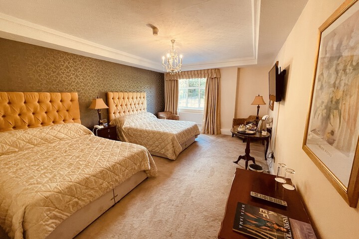 Room 35 of 86