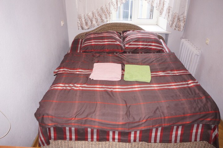 Room 7 of 11