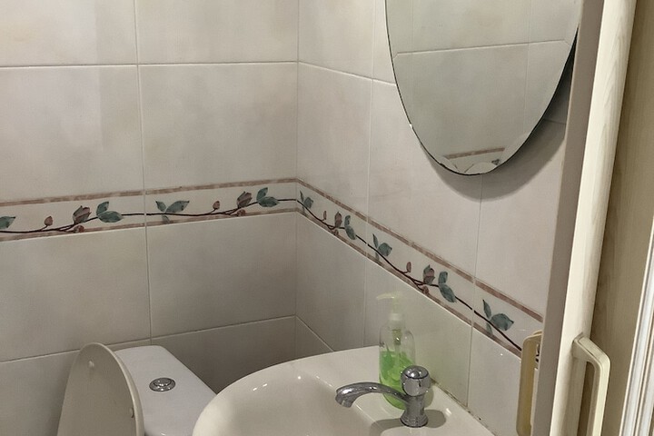 Room 7 of 31