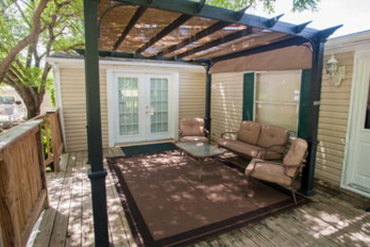 Terrace/Patio 133 of 135