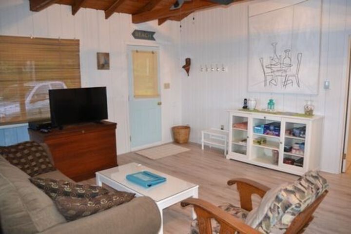 Room 5 of 22