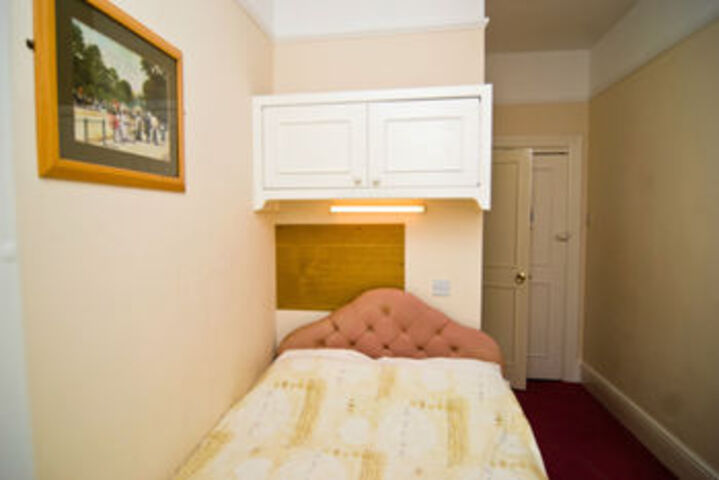Room 39 of 50