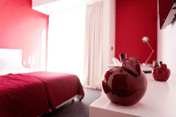 Room 15 of 105