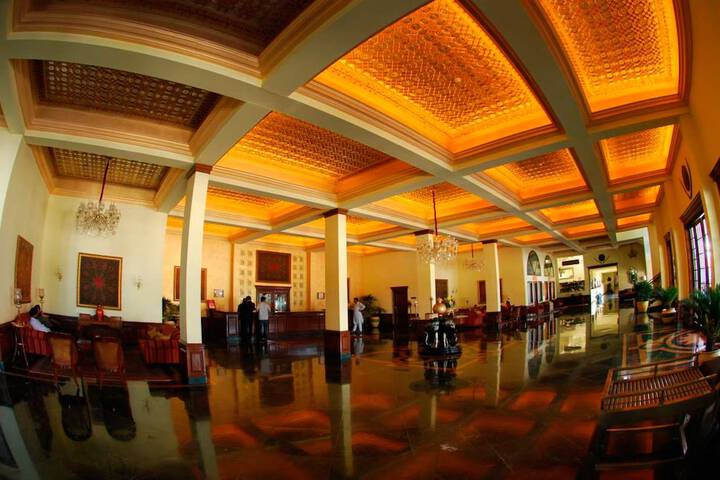 Hotel Interior 6 of 140